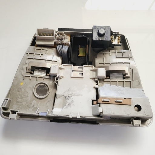 LUZ INTERIOR MERCEDES CLASE C (W202) BERLINA